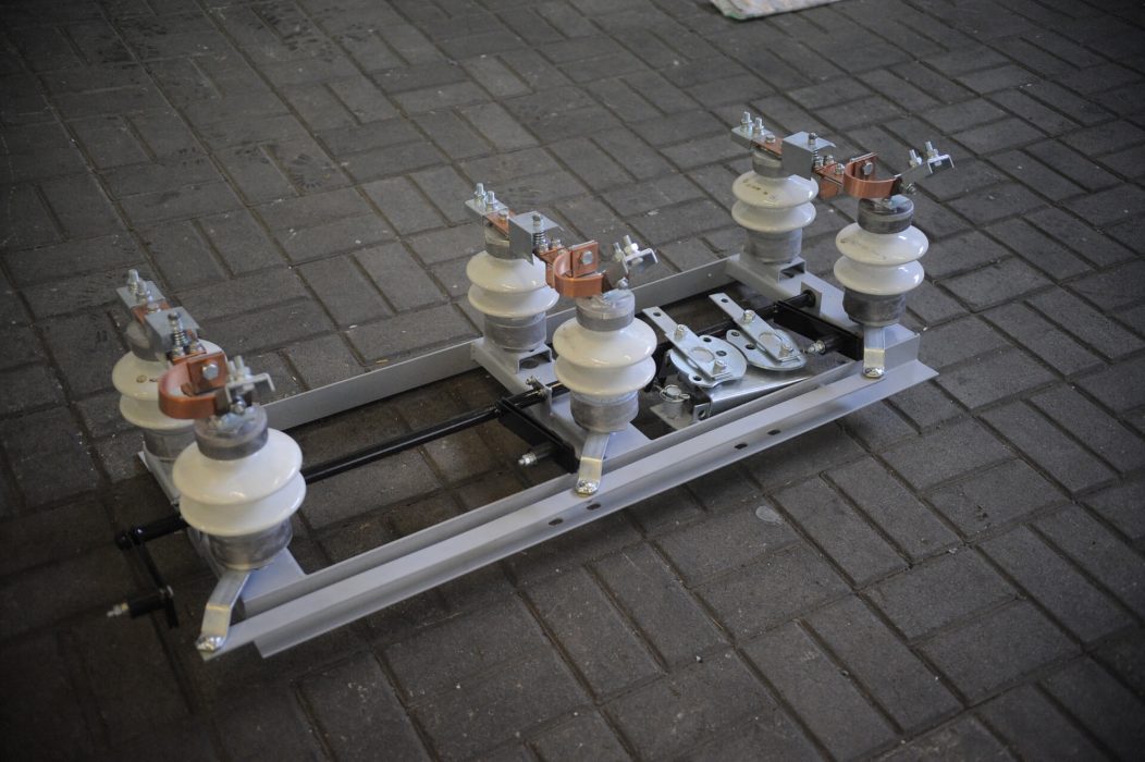 Разъединители наружной установки 6-10кВ